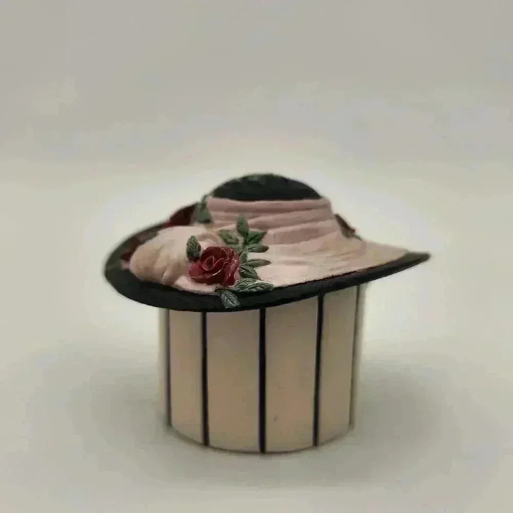 Willow Hall Agatha Trinket Box Victorian Ladies Hat On Hatbox Roses Boho Vintage